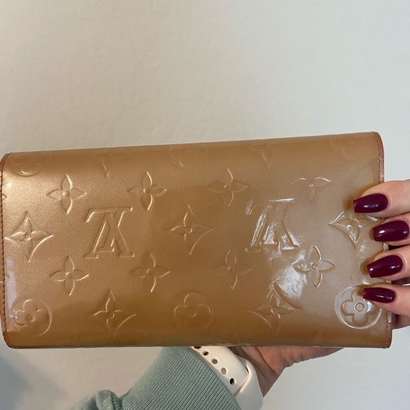 Beautiful full size Louis Vuitton vernis wallet - Picture 4 of 8